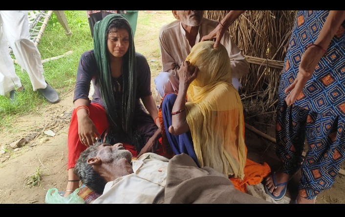 बिगड़ैल जंगली हाथी फिर उतारा  किसान को मौत के घाट ग्रामीणों ने वन विभाग पर लगाये आरोप